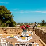 Cannamele Apartmanhotel Carini